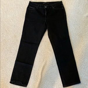 Levi’s Mid Rise Skinny Jean